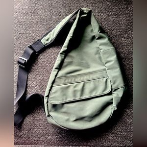 Ameribag Cross body olive green size medium